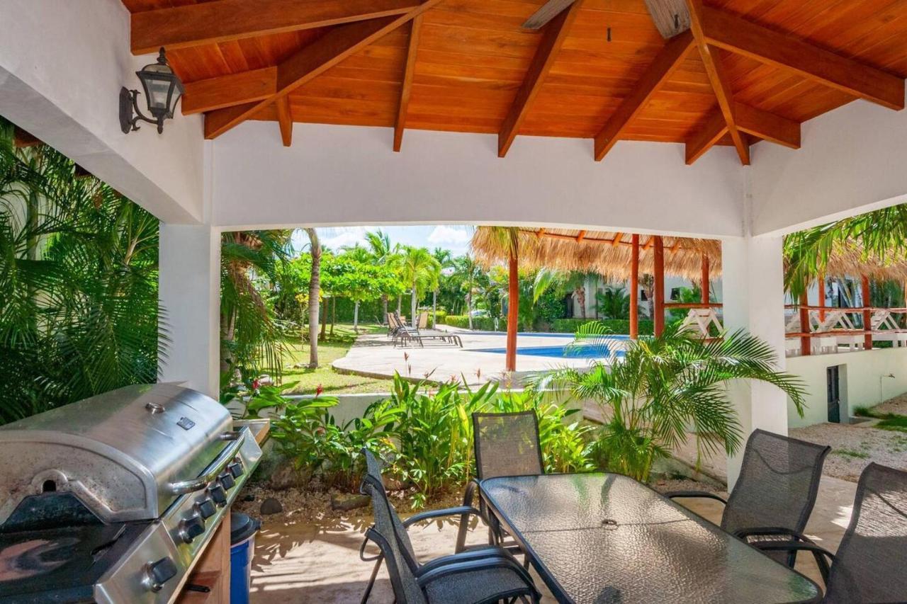 Exquisitely Decorated 5Th-Floor Aerie With Views Of Two Bays In Flamingo Villa ปลายาฟลามิงโก ภายนอก รูปภาพ