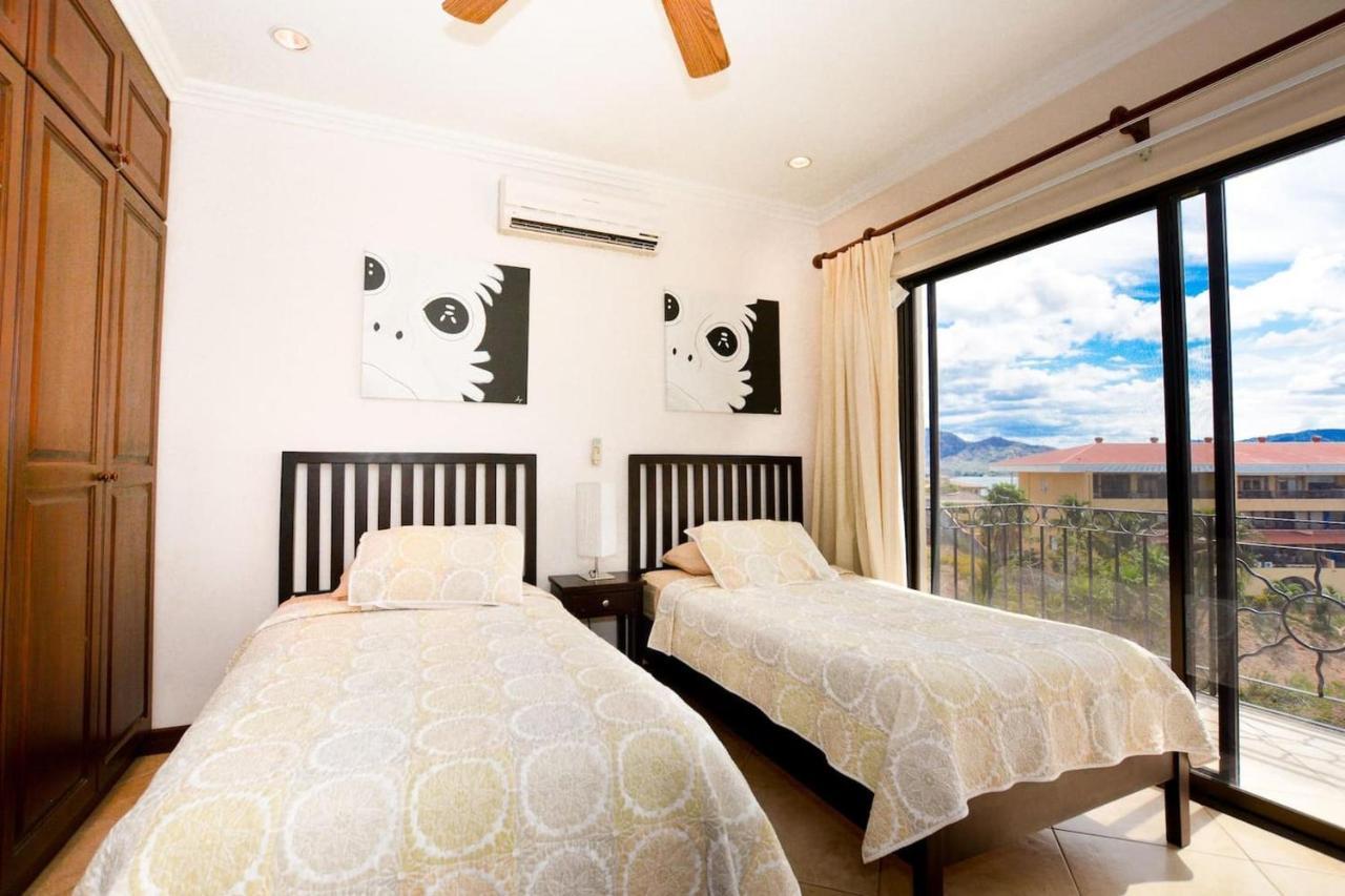 Exquisitely Decorated 5Th-Floor Aerie With Views Of Two Bays In Flamingo Villa ปลายาฟลามิงโก ภายนอก รูปภาพ